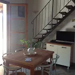 아파트 Ai Peri Nisporto