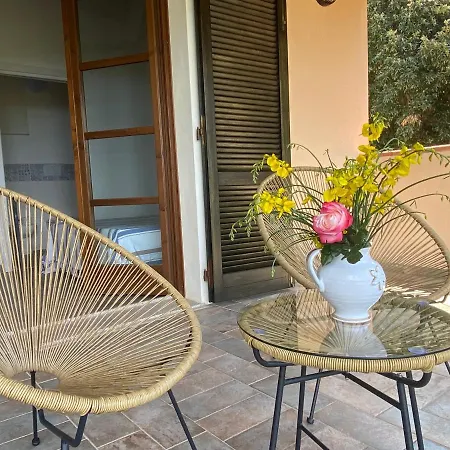 Apartment Ai Peri Nisporto